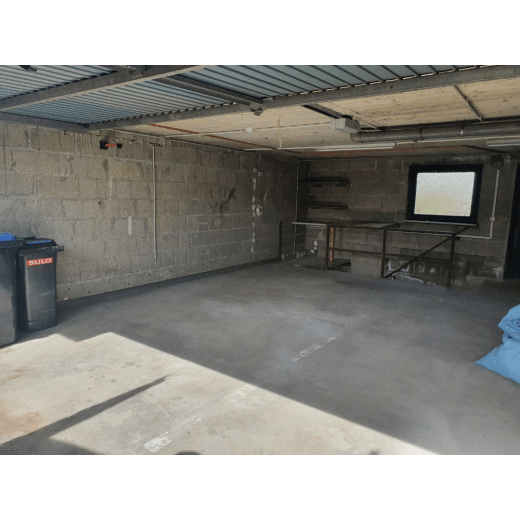 leere Garage Haushaltsaufloesung 2